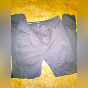 | Wild Fable Jeans | Size 12 | If you have shirt legs, I would not recommend |